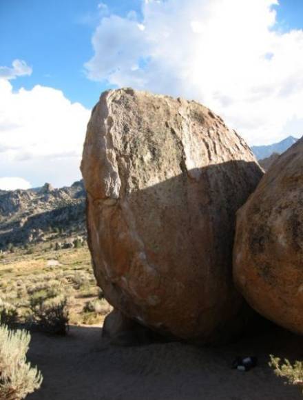 Bishop, California Mammoth’s down-the-road neighbor is home to the Buttermilks, ground zero for highball bouldering. If you want to get some turns in, the spring skiing…