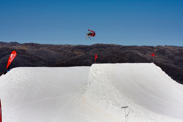 Australia Oz isn’t all just surfers, silly accents and kangaroos. They have some legit ski mountains, too.