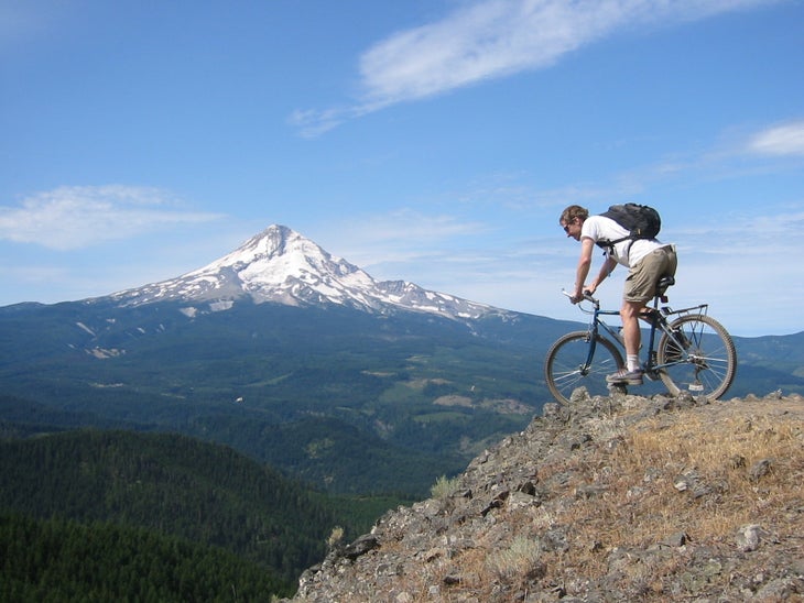 Cascade Huts – Mt. Hood, Oregon Towering at 11,249 feet, Mt. Hood is the highest peak in Oregon and one of the most scenic volcanoes in the Cascade Range. The Cascade Hut system of…