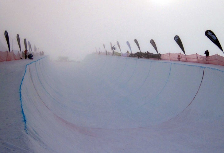 Devin Logan Logan put down a japan air, 5-tail grab, flare, mute grab, safety, 7 mute. She'll also be competing in slopestyle and big air at the New Zealand…