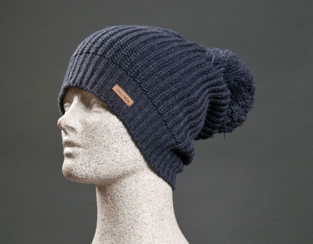 Discrete Arccos A good beanie can be hard to find, which is why it’s nice that Discrete makes simple, for skiers, by skiers, hats. It’s no wonder that Julian Carr’s…