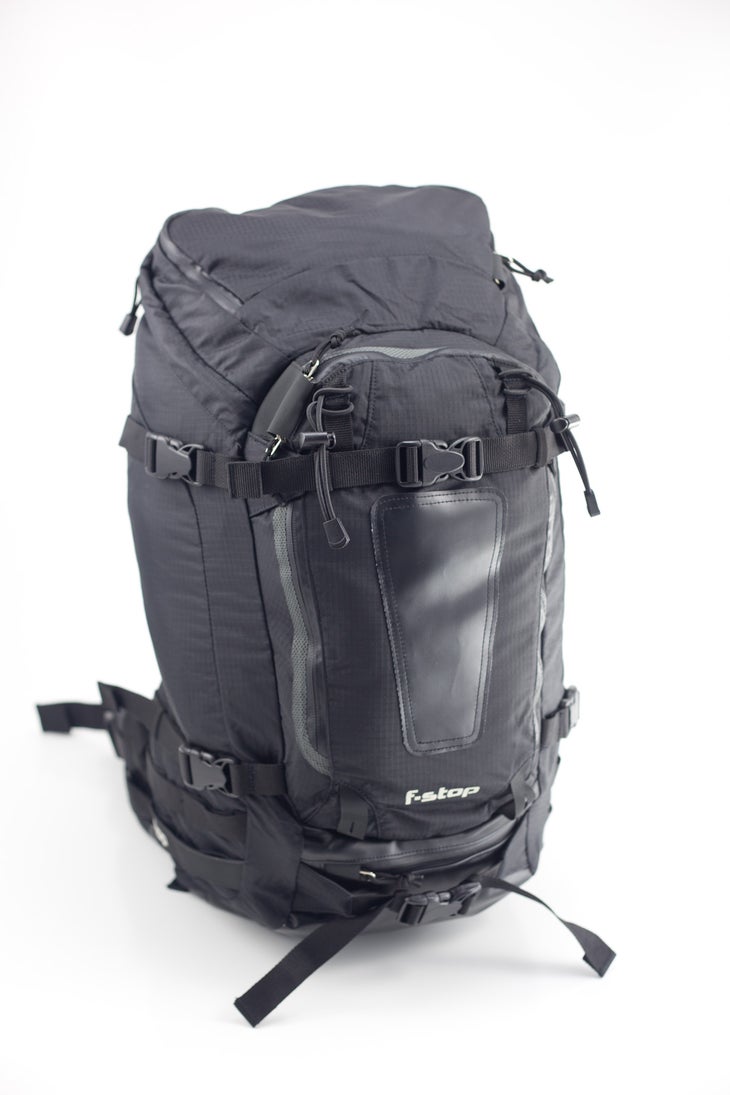 F-Stop Pro Tilopa Camera Pack Carrying a full camera kit on the hill can be a burden, but the F-Stop Tilopa makes it all the more bearable. The internal metal frame…