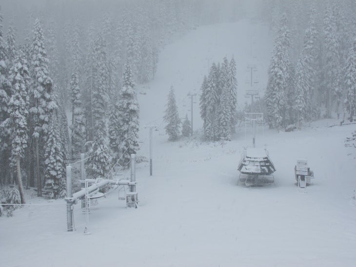 Looks skiable at Sierra-at-Tahoe None