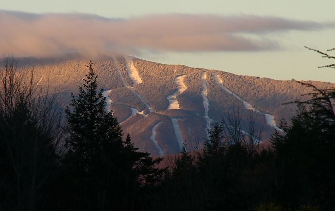 Opening Soon November 18th: Vail, November 19th: Okemo, Mount Snow, Stowe, Sugarbush November 23rd: Beaver Creek, Steamboat, Stratton November 24th: Aspen/Snowmass