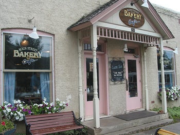 Nurse Your Hangover: Main Street Bakery No visit to Aspen is complete without a visit to the Main Street Bakery. Their cinnamon French toast, huevos rancheros, or corn beef hashbrowns…