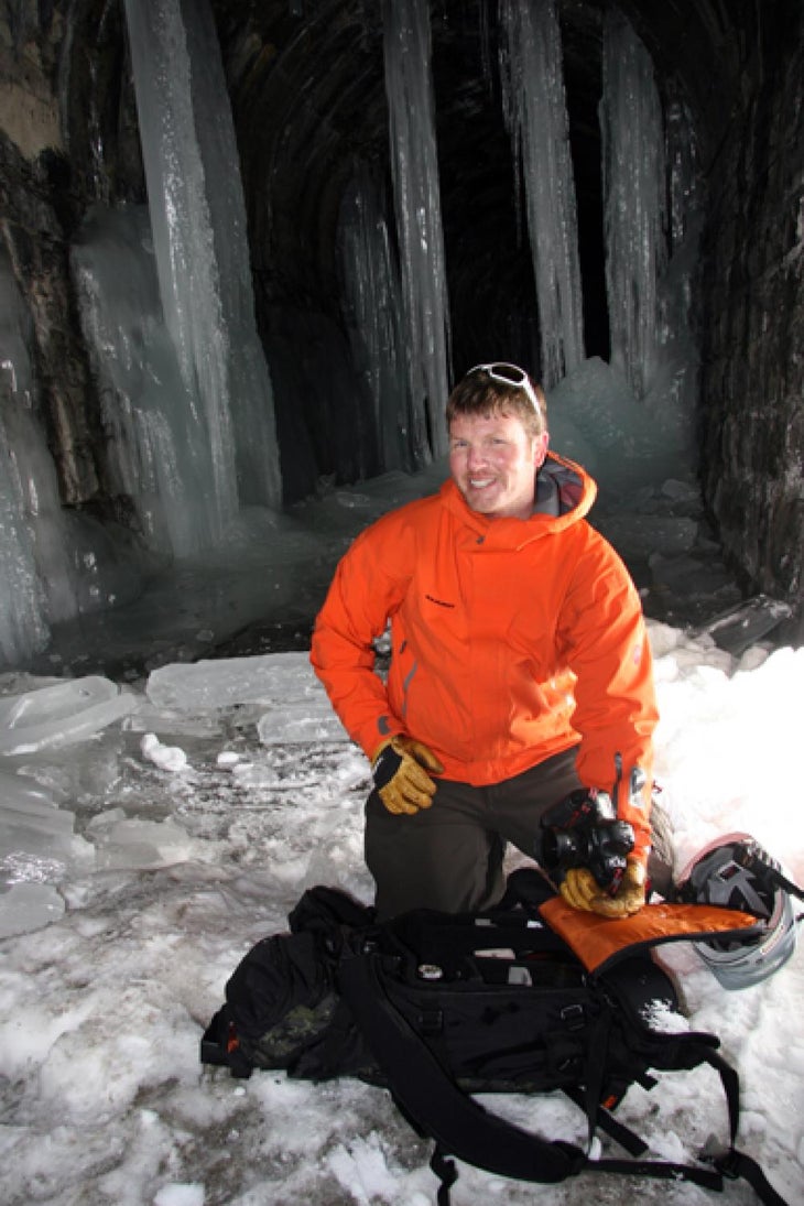Steve Lloyd Steve Lloyd, taking care not to get stabbed by the ice. He shot Jason West from here.