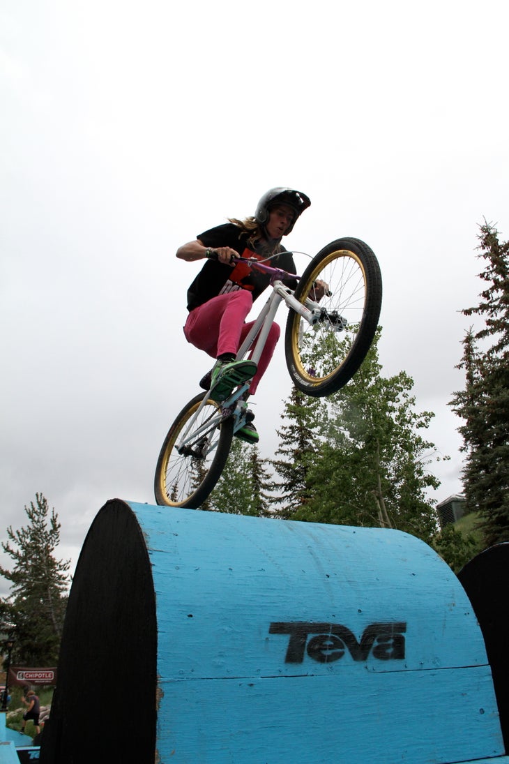 Lesson 4 Tight pink pants drastically increase a rider’s speed and stamina in the freeride dual event.