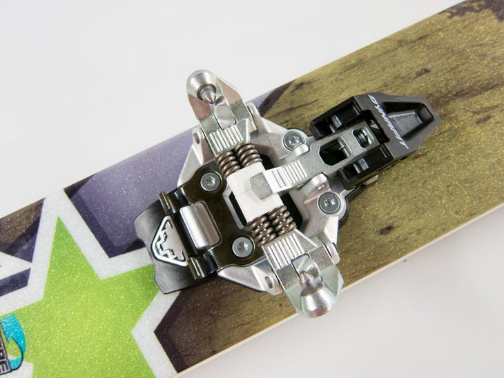 Toepiece The biggest upgrade to the Radical is its wider footprint. Though the width of the screw-mounting pattern carries over from the older Vertical…