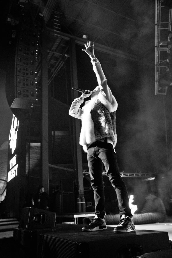 Macklemore Hits the Stage Thriftshop swagger and more energy than that silly pink rabbit, Macklemore started off with a fury.