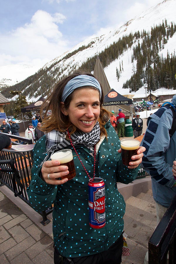 Double Fisting We love over achievers—double fisting and sporting Oskar Blue's bling.