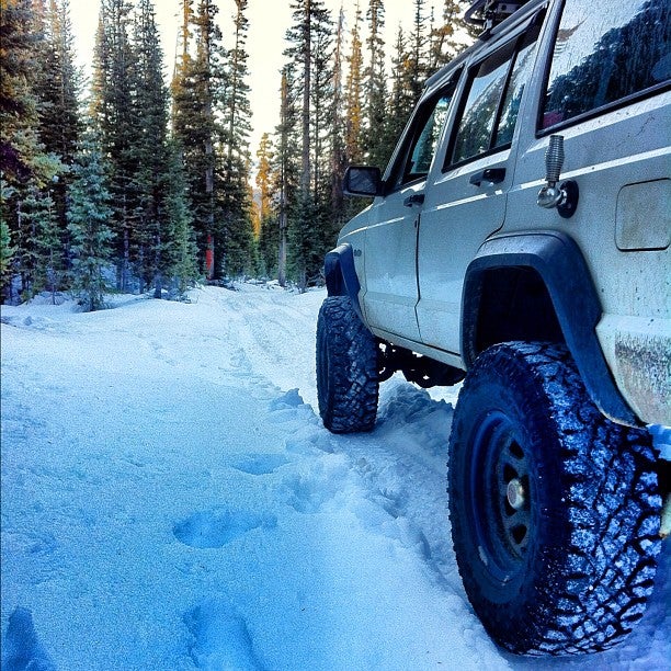 @keenkilla The shortest distance between two points is a straight line. Unfortunately, the DOT didn't get that memo, but that's where four-wheel drive comes in.…
