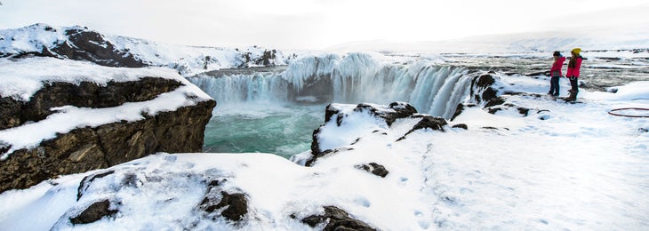 Fire and Ice Iceland sits on the cracks of two tectonic plates pulling apart, making it one of the most geologically active places on Earth. Ninety percent of…