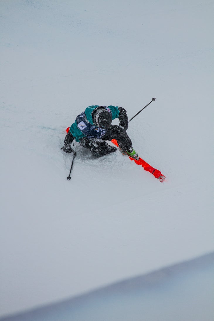 Flurries and Flat Light Lyndon Sheehan (New Zealand) collects himself after a fall during a right-side 900 tail on his first hit. The flurries and flat light made it hard…