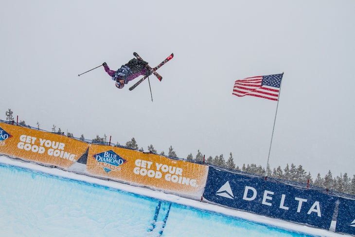USA, USA, USA Simon Dumont (U.S.) sends a massive right-side cork 900 mute well above the halfpipe deck. Known for his amplitude and high intensity runs, Dumont…