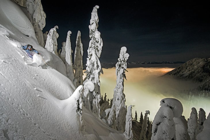 2013 Focus: Stevens Pass, Washington Photographer: Ian Coble Location: Stevens Pass, Washington Skier: Ingrid Backstrom