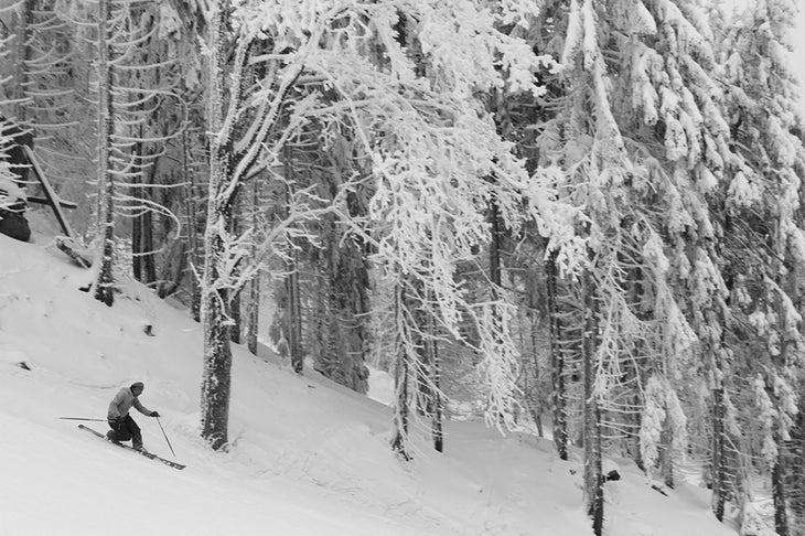 Kubinska Hola Telemarker Matvej Matvejcic makes himself at home in front of the gorgeous forests of Kubínska Hola, Slovakia.
