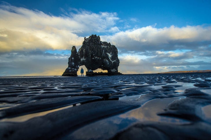 Hvitserkur, Iceland PHOTOGRAPHER Will Wissman LOCATION Hvitserkur, Iceland SKIER Sam Cohen BUY willwissman.com