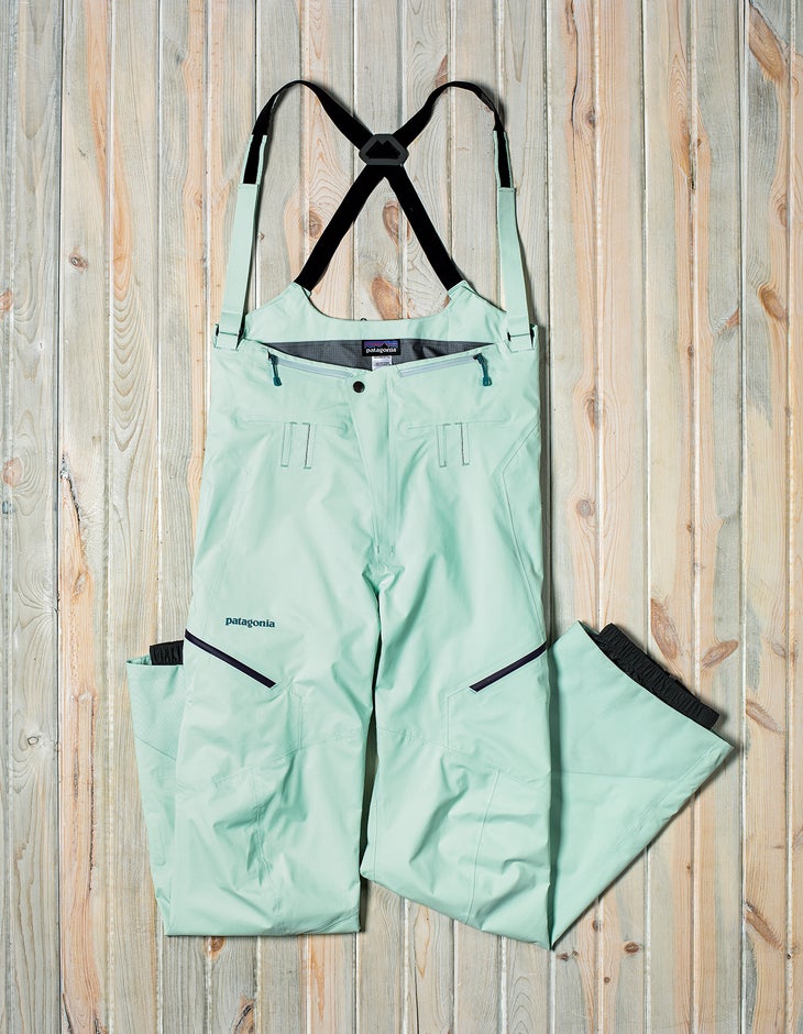 PATAGONIA WOMEN’S POWSLAYER BIB Once upon a time, Patagonia made a men’s PowSlayer Bib. Women wanted one too, so female athletes pitched in. The result? Not your mamma’s bib:…