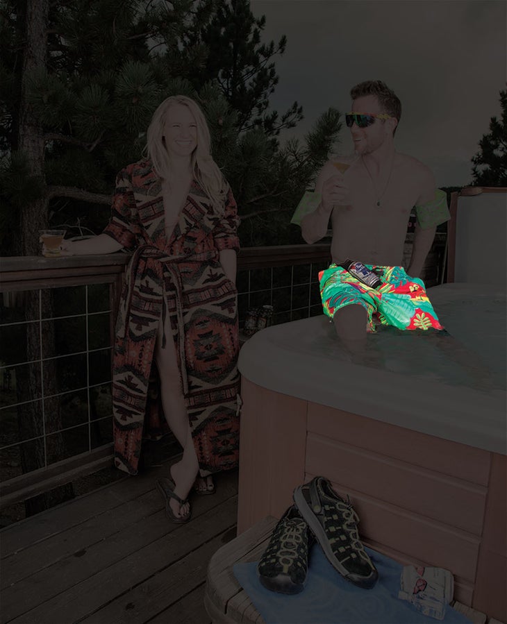 Armada Hot Tubbers Shorts If the tropical print didn’t clue you in, then the integrated bottle opener and purpose-built tallboy pockets should. These quality drawers like to…