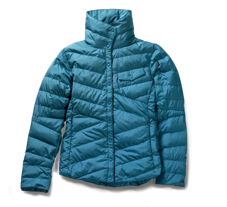 Nau Women's Down Shirt Portland-based Nau makes outdoor-influenced urbanwear. This cozy Down Shirt is packed with 850-fill down. Its snap closures, diagonal patterning, and…