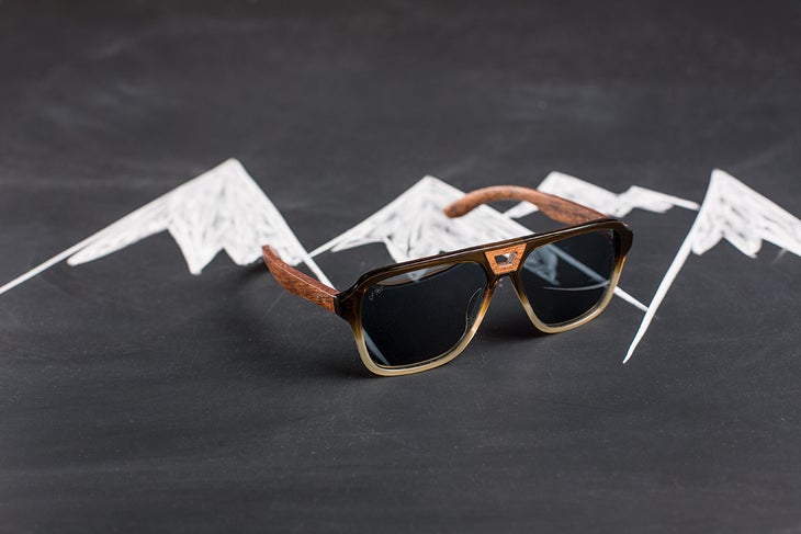 Proof Donner Eco The hunt starts on the deck at après, so a sharp pair of sunnies is critical. These earth-friendly shades keep your wandering eyes protected behind…