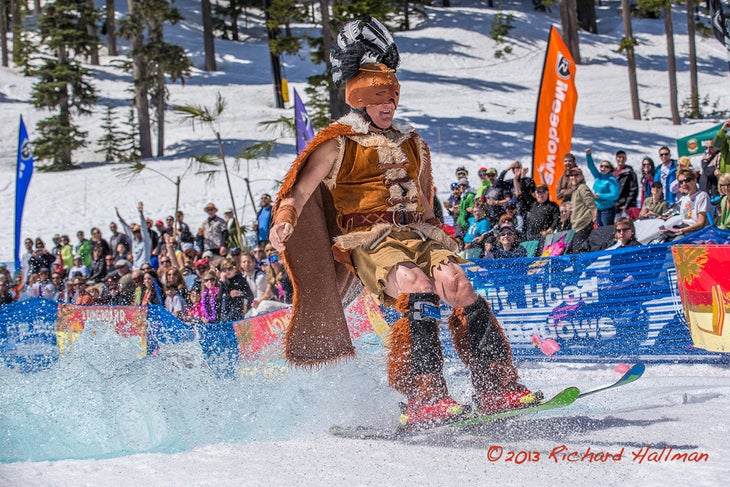 Mt. Hood Meadows, Oregon – Sno-Kona Pond Skim April 25Put on a costume and test your luck across 100 feet of freezing water. Besides best costume, judges will be looking for the biggest splash.…