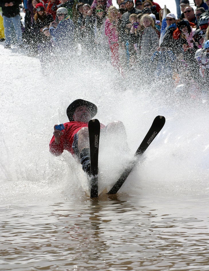 Windham Mountain, New York – Spring Fling Festival March 28 An all-out beach-themed party complete with palm trees, leis, and live music. Events include pond skimming, snow golfing, and other…