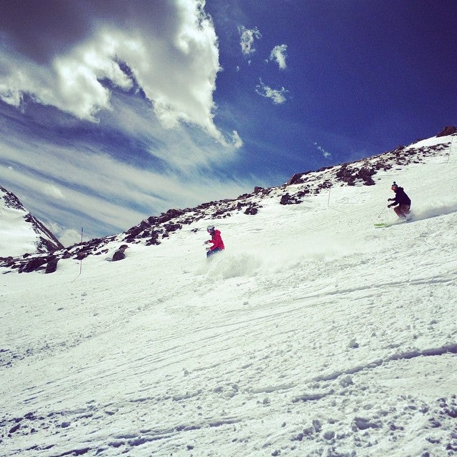 @MikeyBritt25 @jessi_luwho and @astismittens having a good run @lovelandskiarea testing skis for @skiingmagazine #IndieTest2015
