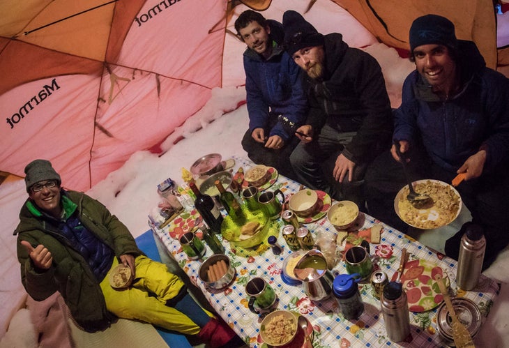 The Dome The Isoterma Cero crew is focused on providing great service both on and off the snow and are pioneers in providing this type of experience in South…