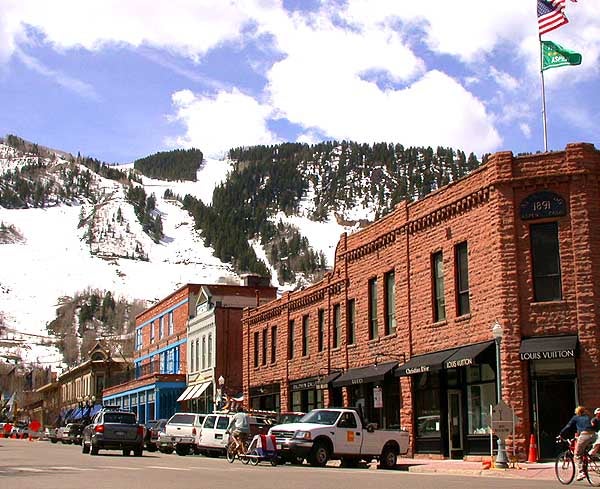 downtownaspen2 None