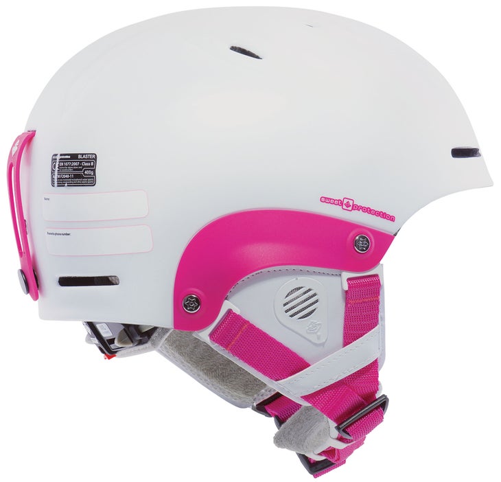 SKI0916_FAM_Helms2_SweetPro_3.jpg None
