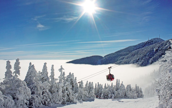 SKG_mountainguide_CREDIT_coStowe2 None