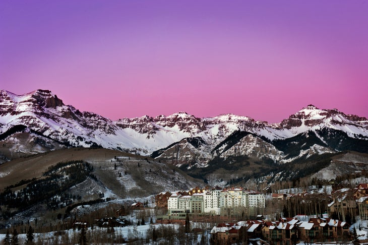 (Telluride)ThePeaksExteriorWinter00001 None
