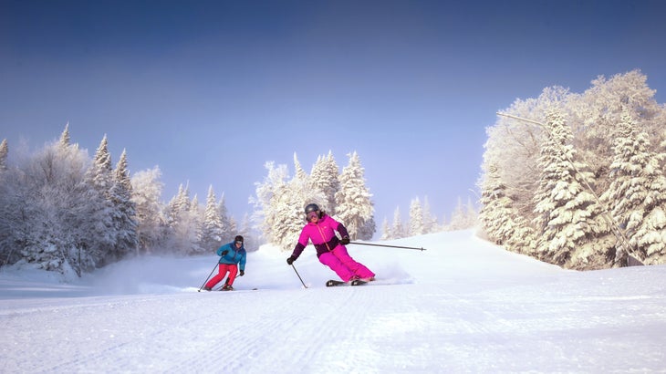 (Tremblant)160117AVTSMT_firsttracks_ski-15049_retouché None