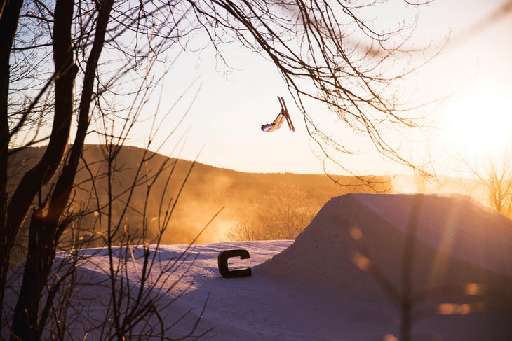 SKI1017_RGE_MountSnow_Courtesy resort guide 2018 mount snow overall
