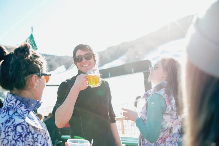 SKI1017_RGE_WatervilleValleyCourtesy_CORRECT resort guide 2018 waterville valley overall