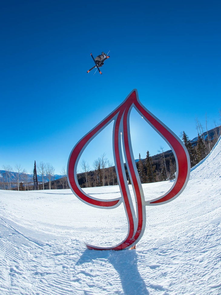 SKI1017_RGW_Snowmass_CREDIT_ScottMarkewitz_webCrop resort guide 2018 snowmass overall