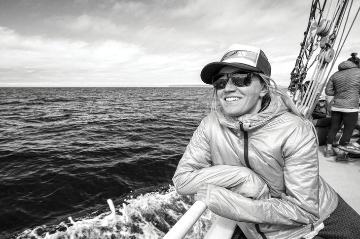 SKI1117_Boss02_byCrystalSagan bosslady keely kelleher on a boat in iceland