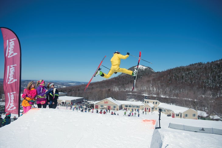 SKI0218_FOC_coCannonGregKeeler_v2 HOT DIGGITY DOG Photographer Greg Keeler caught this radical mid-air shot of Carter Davidson, one of the winners of last year’s Cannon Mountain Old…