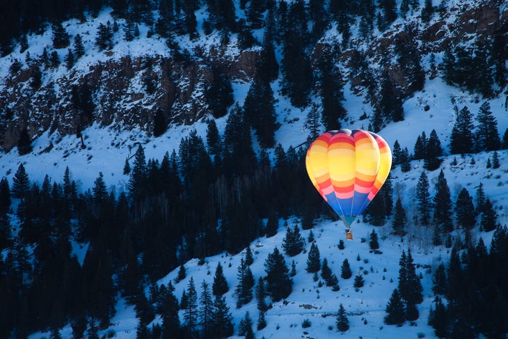 SNOWONLY_HotAirBalloon None