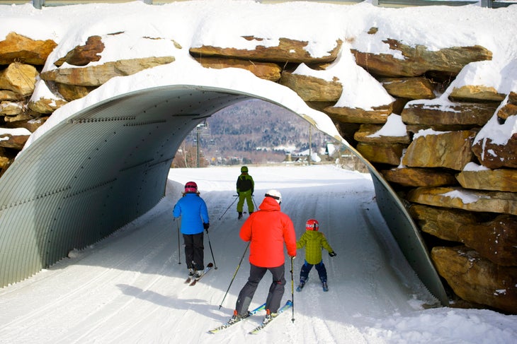 "Okemo Top 10 Access; Top Beginner Ski Tips: Pick the Right Resort"
