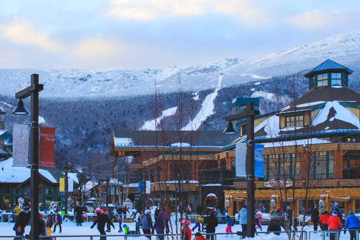 Lodging - Stowe None