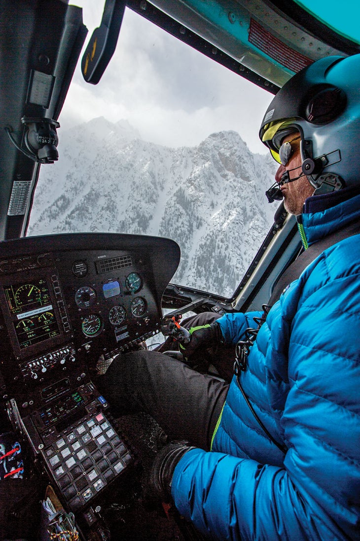 SKI1018_UTL5_NorthCascadeHeli_byKeriBascetta North Cascade Heli Pilot