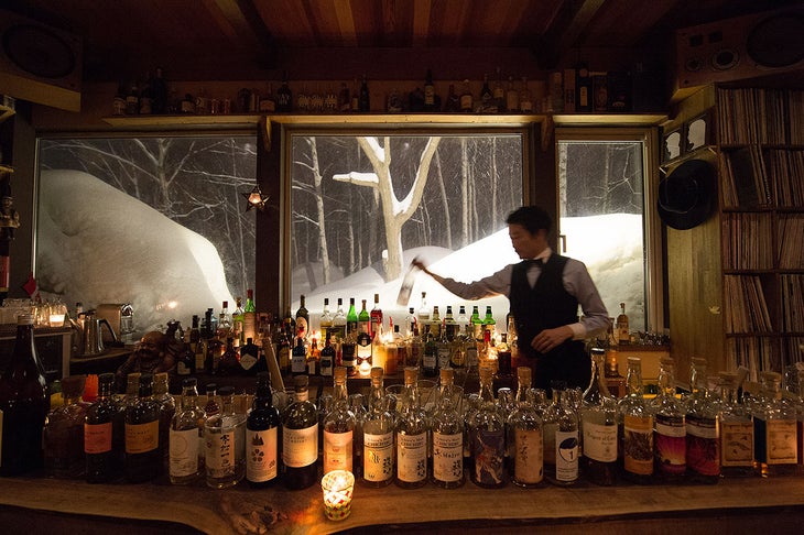 Glen Claydon Photography - 1F Bar - Bartender - Hisashi The bar at Bar Gyu+
