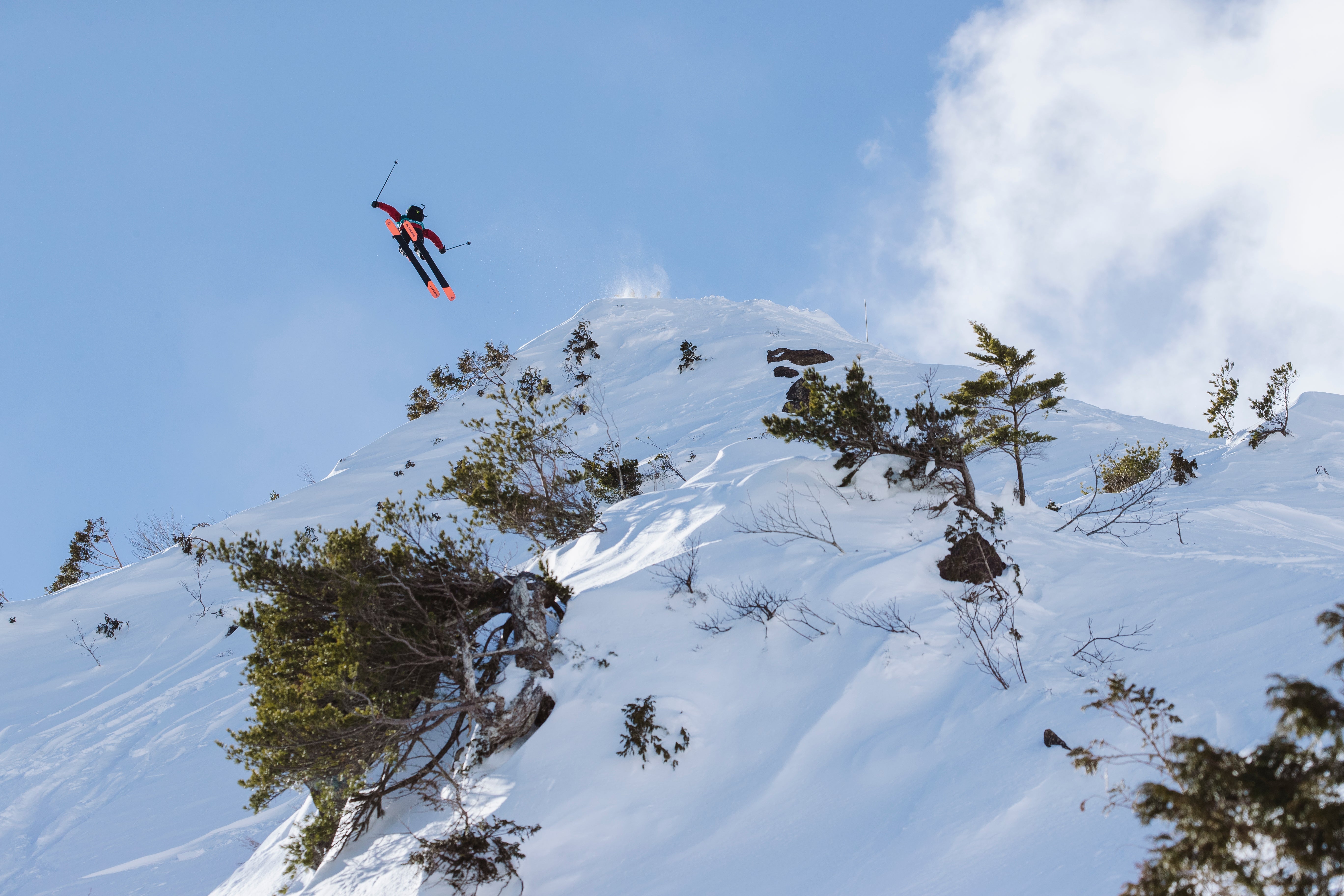 "Tom Peiffer spins a 360 in Hakuba Japan"