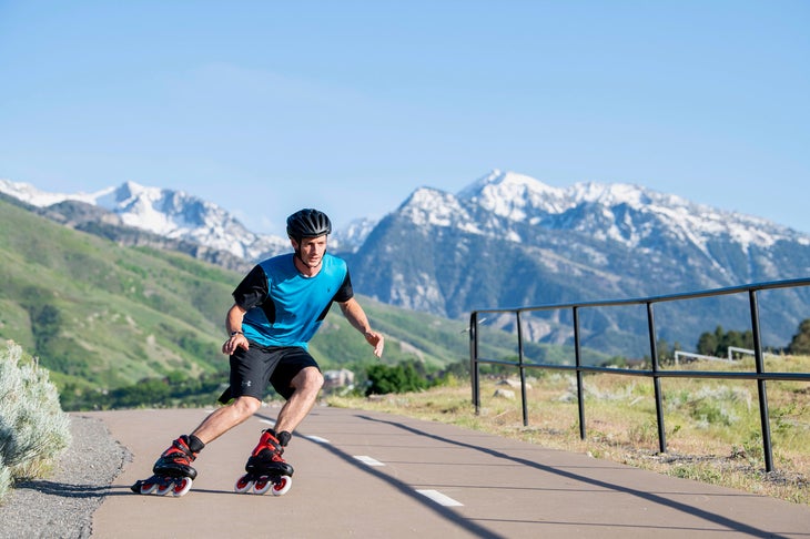 Angulation Turn Brennan Rubie rollerblading downhill