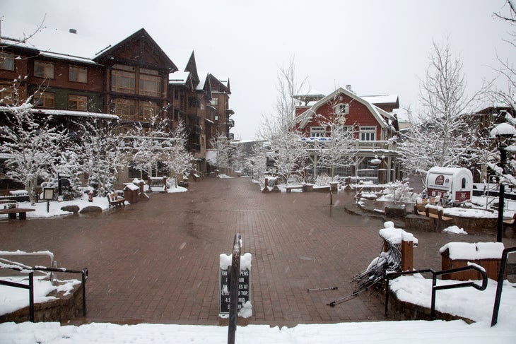 02-3-19-20-ResortClosure-BrookeWarren Snowmass village during COVID