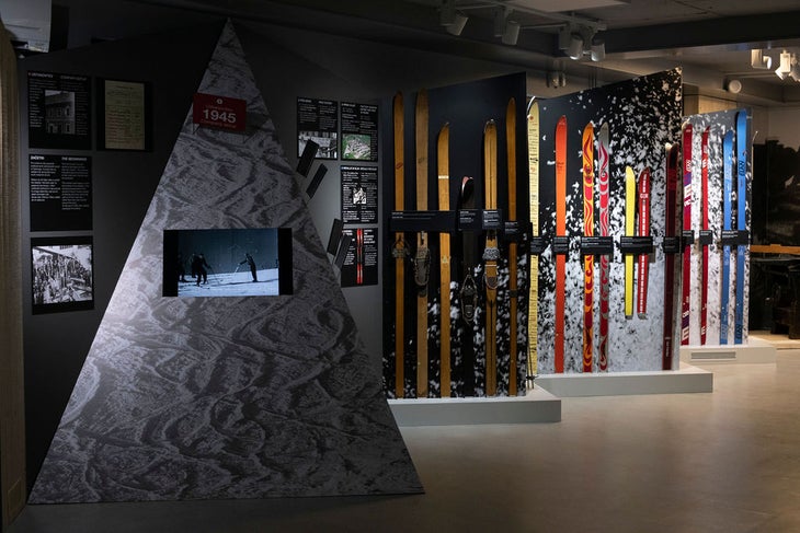_CLS7208 Elan Ski Museum