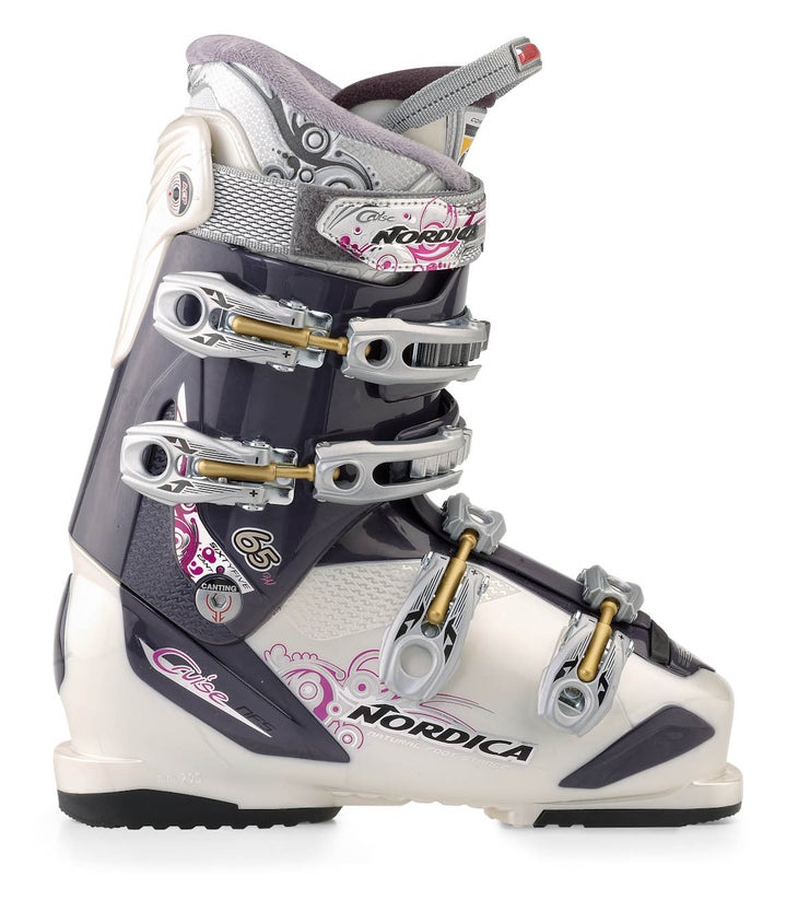 boot_no_cruise 65 w.jpg None