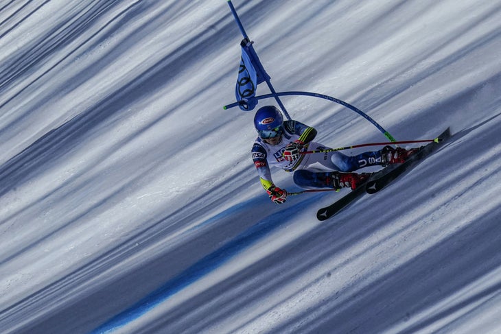 Mikaela Shiffrin races past a GS gate